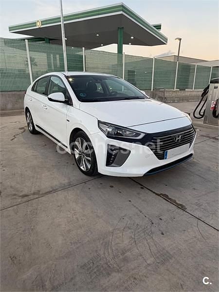 Usado Hyundai Ioniq 141 CV (103 kW) 2018 Blanco Utilitario