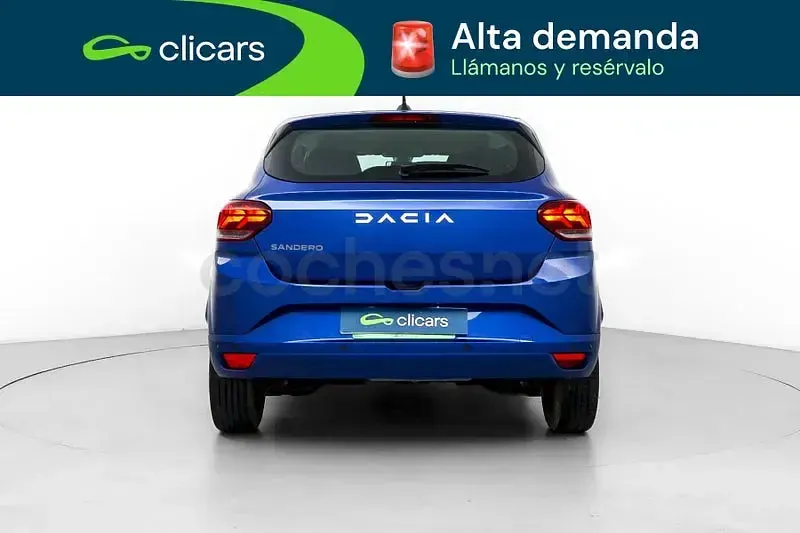 Usado Dacia Sandero Essentiel 101 CV (74 kW) 2023 Azul Berlina