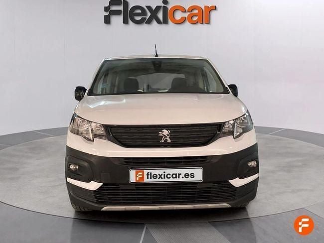Usado Peugeot Rifter Active 100 CV (73 kW) 2022 Blanco Monovolumen
