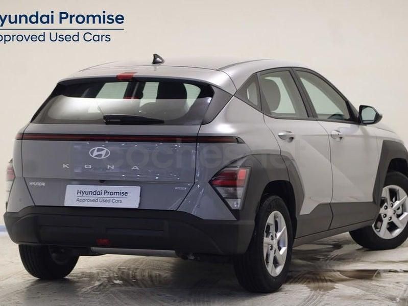 Usado Hyundai Kona 141 CV (103 kW) 2024 Gris / plata SUV