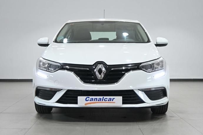 Usado Renault Mégane III Life 101 CV (74 kW) 2016 Blanco Utilitario