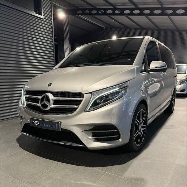 Usado Mercedes V220 Avantgarde 163 CV (119 kW) 2017 Gris / plata Monovolumen