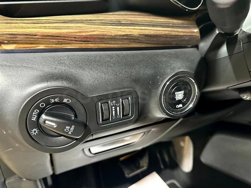 Usado Maserati Quattroporte 275 CV (202 kW) 2019 Negro Berlina