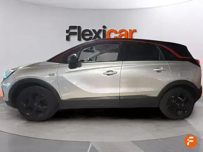 Usado Opel Crossland 110 CV (80 kW) 2023 Gris SUV