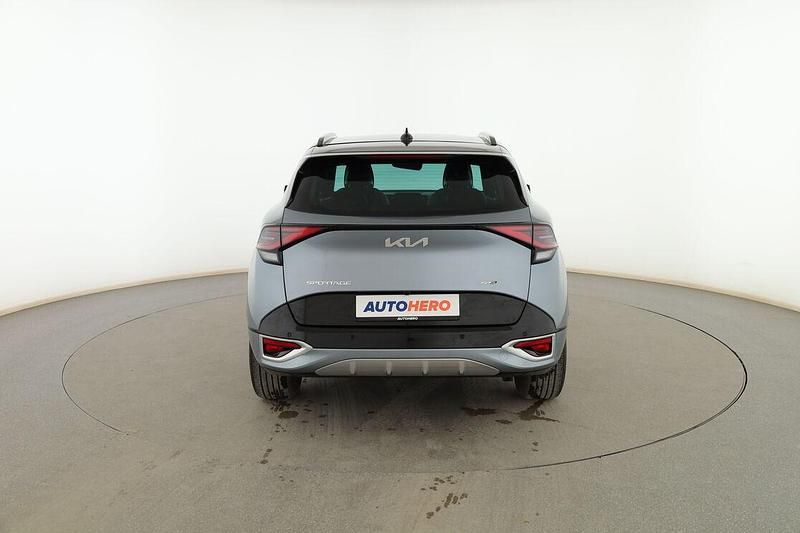 Usado Kia Sportage GT-Line 230 CV (169 kW) 2023 Plata SUV