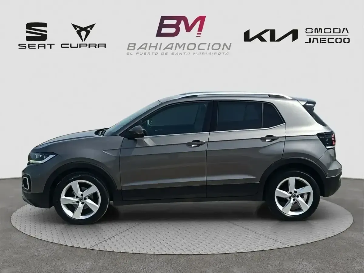 Usado VW T-Cross Sport 110 CV (80 kW) 2021 Gris SUV