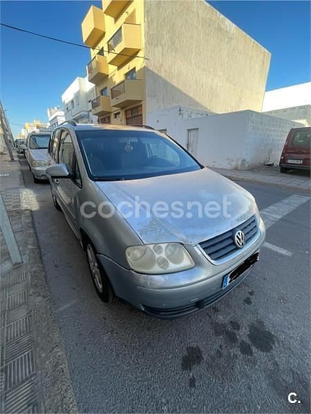 Gris / plata Usado 2006 VW Touran Edition Monovolumen | 3500 € (Precio justo) - Imagen 1/4