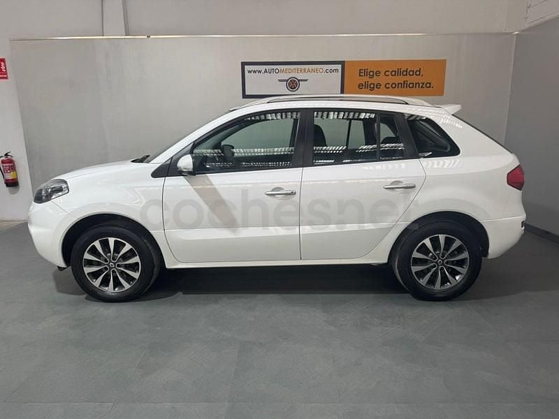 Begagnad Renault Koleos Dynamique 150 HK (110 kW) 2012 Vit SUV
