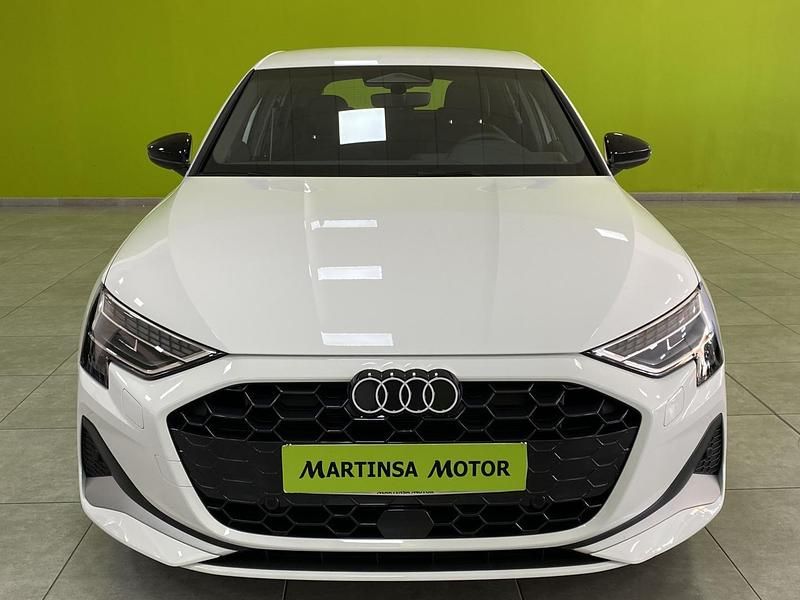 Usado Audi A3 e-tron Advanced Plus 116 CV (85 kW) 2025 Blanco Utilitario