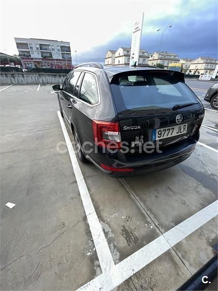 Usado Skoda Octavia GreenLine 110 HP (80 kW) 2016 Preto Citadino