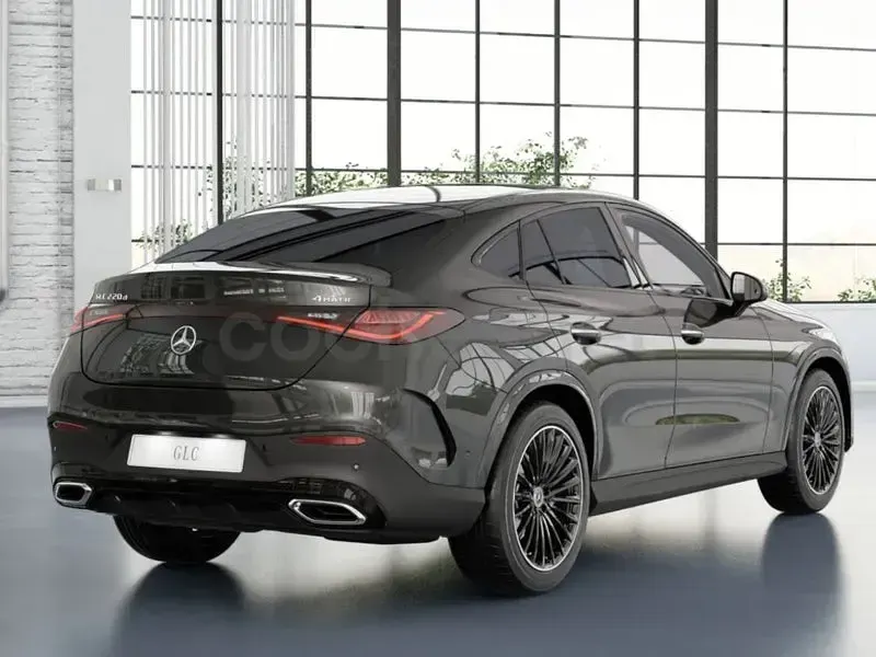Nuevo Mercedes GLC300e 333 CV (244 kW) 2026 Gris / plata SUV
