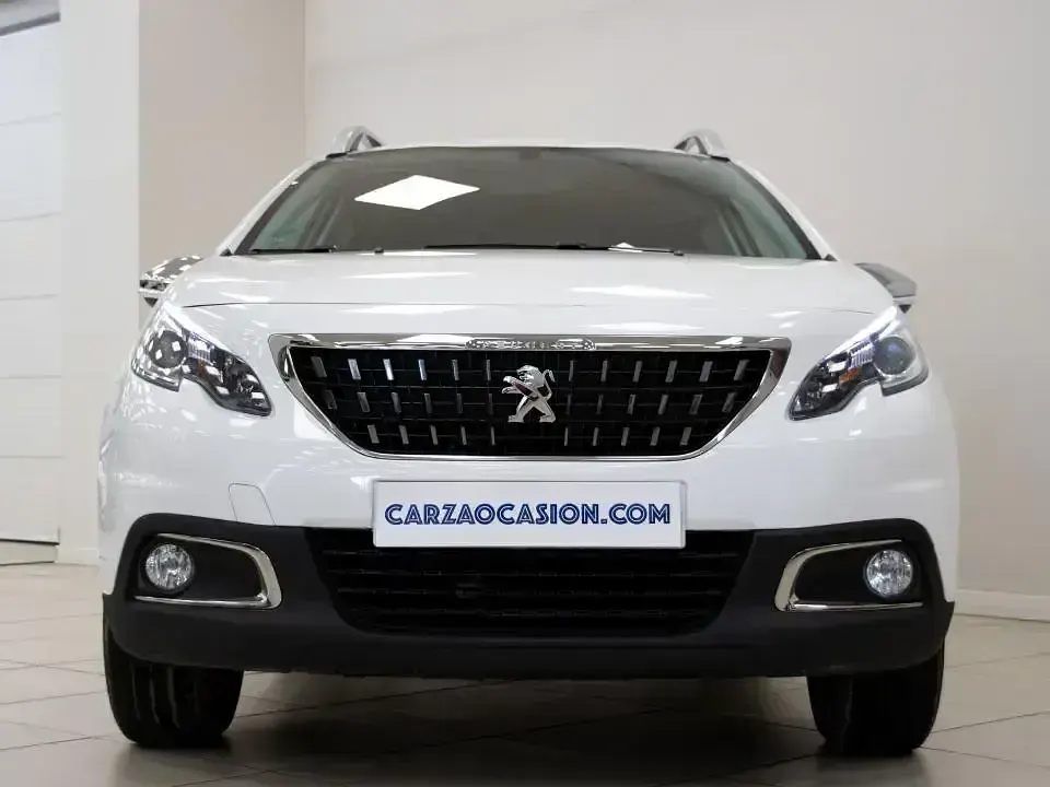 Usado Peugeot 2008 Style 100 CV (73 kW) 2016 Blanco SUV