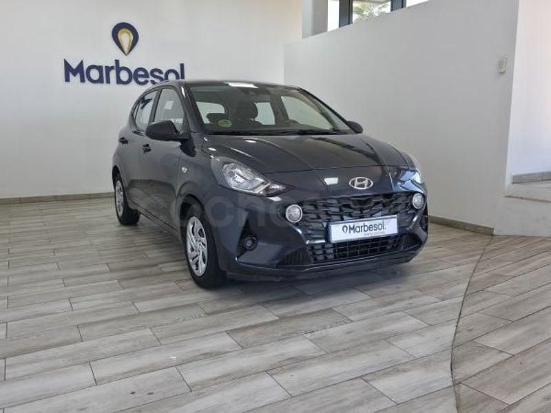 Gris / plata Usado 2019 Hyundai i10 Utilitario | 7990 € (Buen precio) - Imagen 1/4