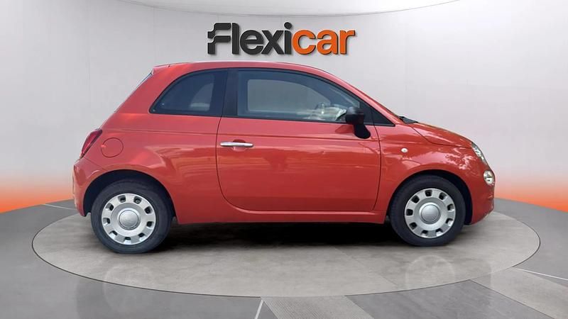Usado Fiat 500 71 CV (52 kW) 2022 Naranja Berlina