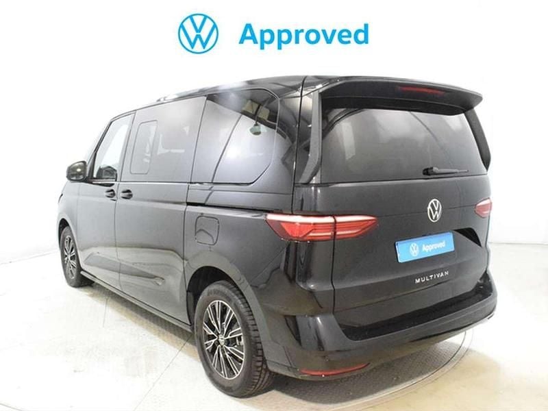 Usado VW Multivan Life 150 CV (110 kW) 2025 Negro Van