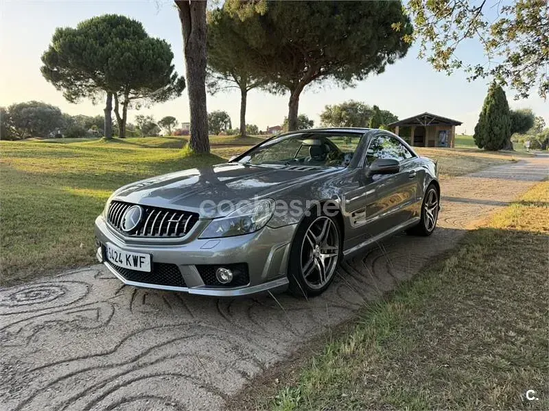 Usado Mercedes SL63 AMG AMG 525 CV (386 kW) 2008 Gris / plata Descapotable