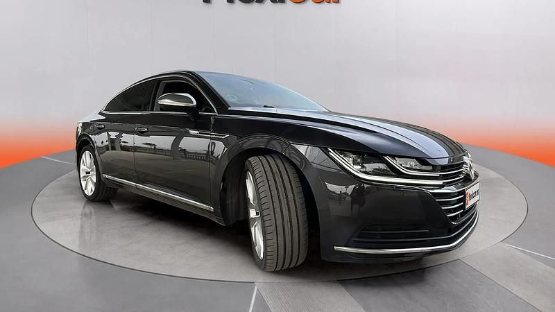 Usado VW Arteon Elegance 151 CV (111 kW) 2020 Negro Berlina