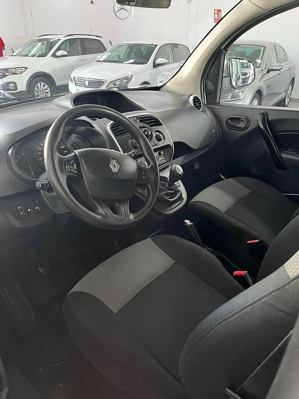 Usado Renault Kangoo 95 CV (69 kW) 2020 Blanco Monovolumen