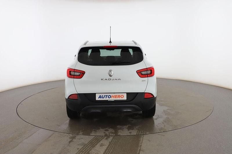 Usado Renault Kadjar Zen 110 CV (80 kW) 2016 Blanco SUV