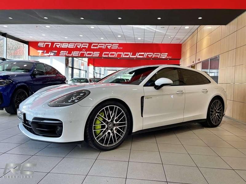 Blanco Usado 2021 Porsche Panamera Sport Turismo Familiar | 89.990 € (Un poco caro) - Imagen 1/4