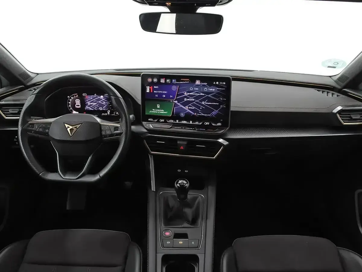 Usado Cupra Leon 150 CV (110 kW) 2024 Blanco Berlina