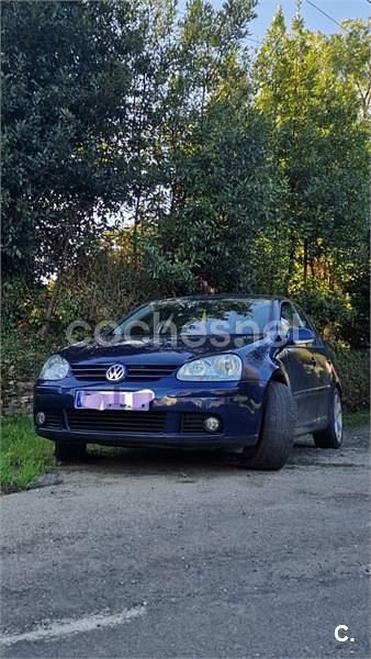 Usado VW Golf IV Highline 105 CV (77 kW) 2006 Azul Berlina
