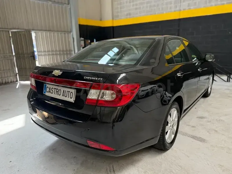 Usado Chevrolet Epica LT 150 CV (110 kW) 2009 Negro Berlina