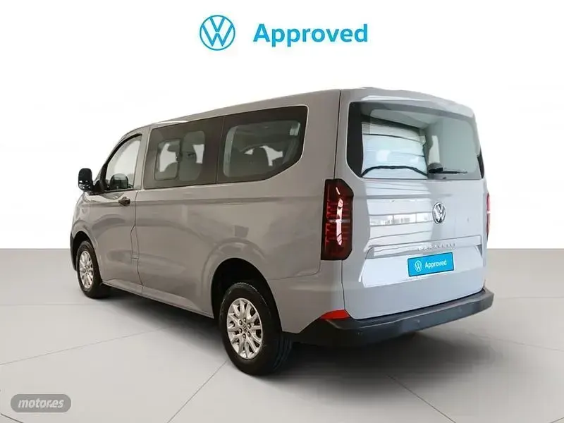 Usado VW Caravelle 150 CV (110 kW) 2025 Gris claro Van