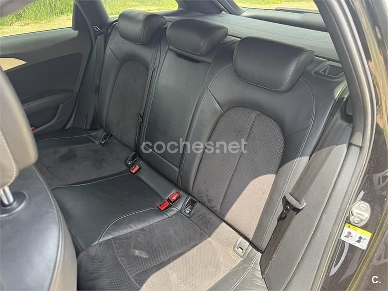 Usado Audi A6 245 CV (180 kW) 2012 Negro Familiar