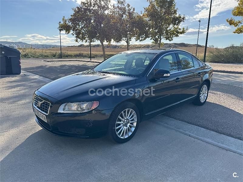 Negro Usado 2007 Volvo S80 Executive Berlina | 2990 € (Super precio) - Imagen 1/4
