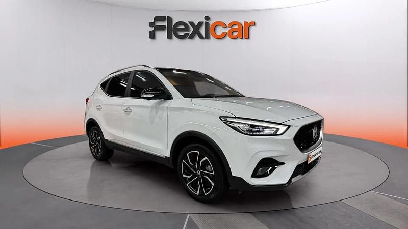 Usado MG ZS Luxury 111 CV (81 kW) 2024 Blanco SUV
