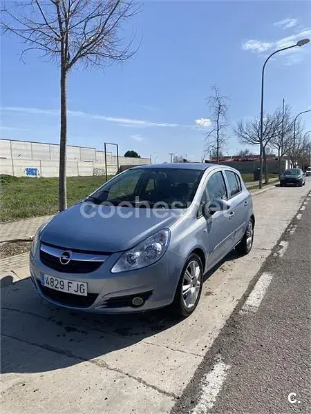Usado Opel Corsa Enjoy 80 CV (58 kW) 2006 Azul Utilitario