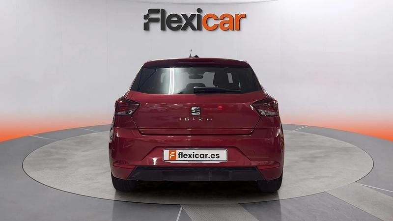 Usado Seat Ibiza FR 110 CV (80 kW) 2021 Rojo Utilitario