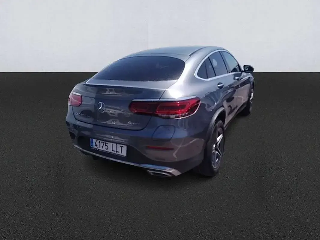 Usado Mercedes GLC300e 317 CV (233 kW) 2020 Gris SUV