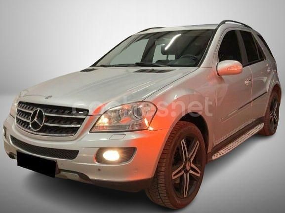Usado Mercedes ML320 224 CV (164 kW) 2007 Gris / plata SUV