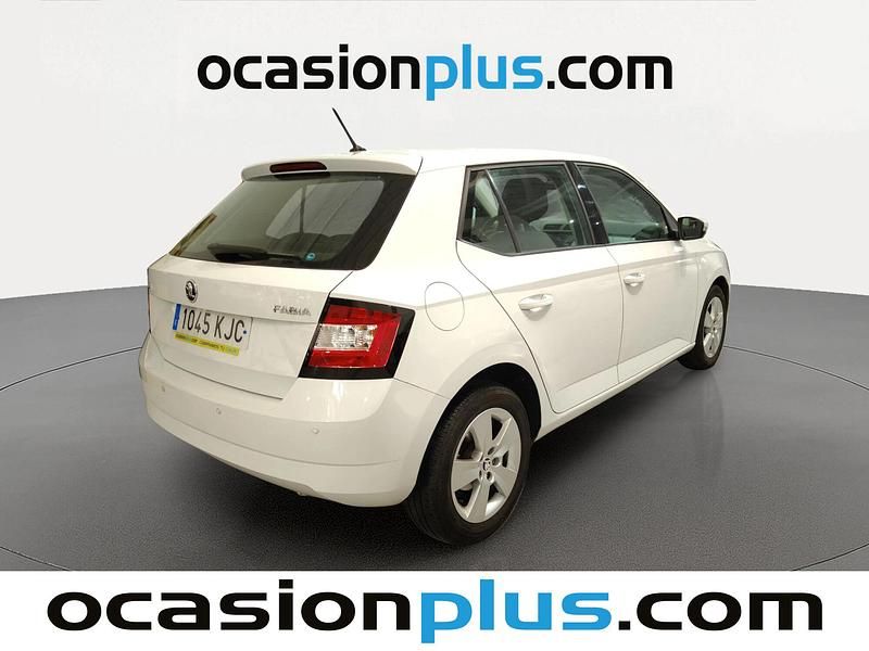 Usado Skoda Fabia 95 CV (69 kW) 2018 Blanco