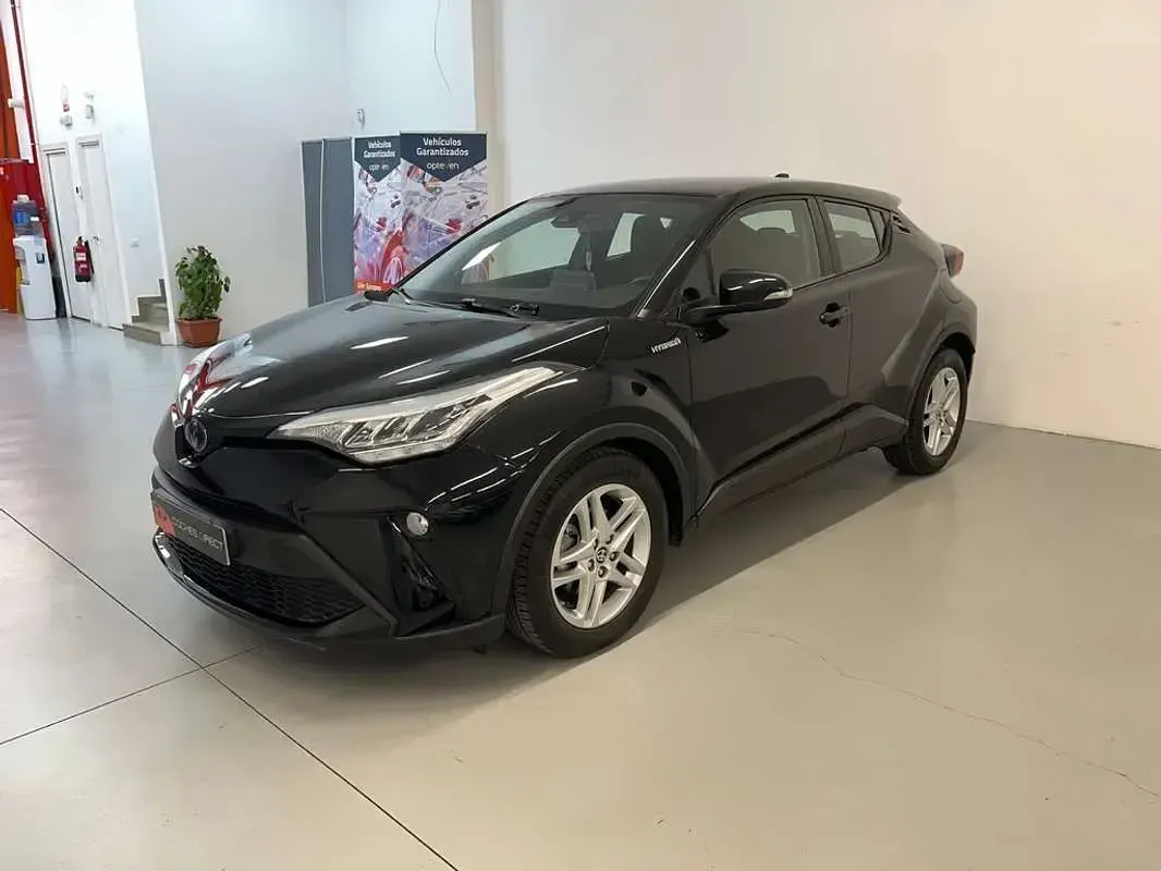 Usado Toyota C-HR Advance 122 CV (89 kW) 2021 Negro SUV