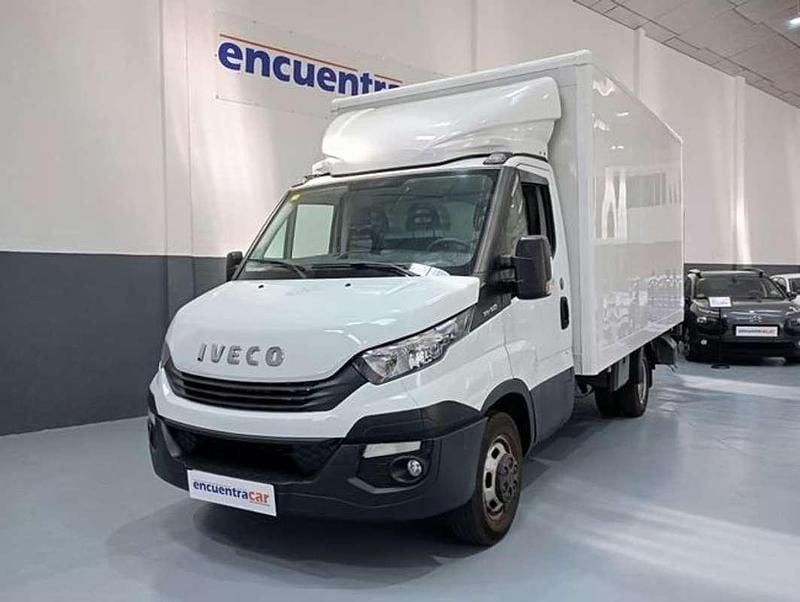 Usado Iveco Daily 136 CV (100 kW) 2018 Blanco Van