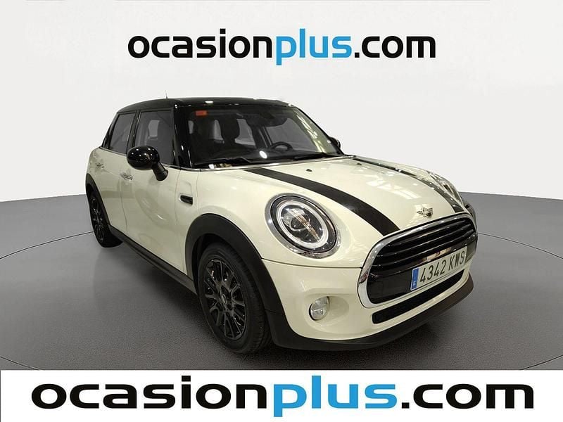 Usado Mini Cooper 136 CV (100 kW) 2019 Blanco Utilitario