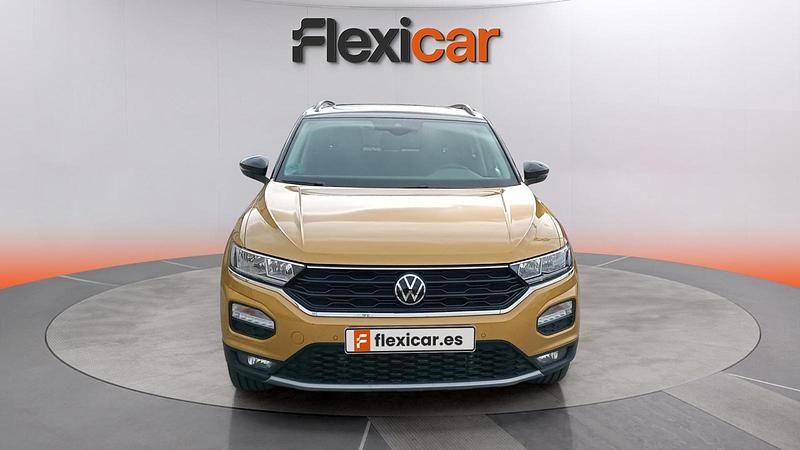 Usado VW T-Roc Advance 150 CV (110 kW) 2021 Amarillo SUV