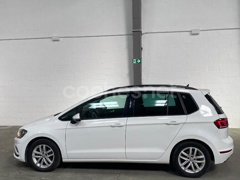 Blanco Usado 2020 VW Golf Sportsvan Advance Monovolumen | 16.299 € (Precio justo) - Imagen 1/4