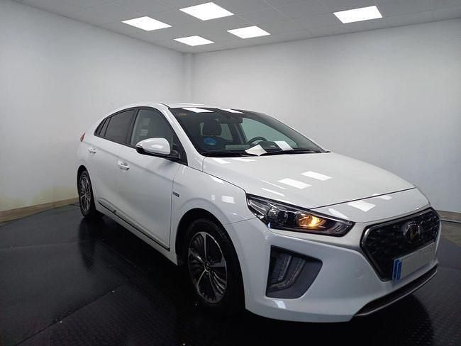Usado Hyundai Ioniq 141 CV (103 kW) 2020 Blanco Utilitario