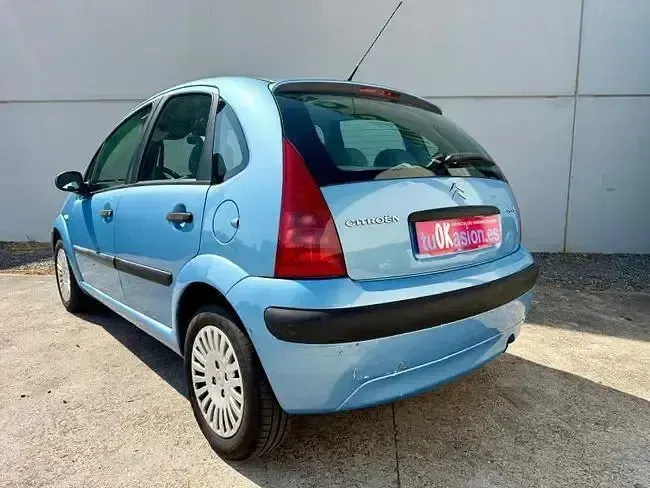 Usado Citroën C3 75 CV (55 kW) 2004 Azul Utilitario
