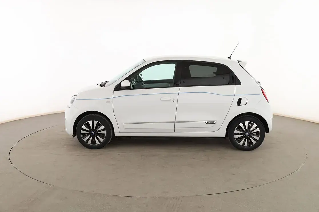 Usado Renault Twingo Zen 60 kW (82 CV) 2021 Blanco Utilitario
