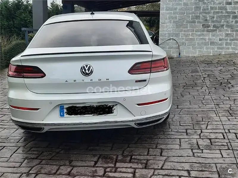 Usado VW Arteon 190 CV (139 kW) 2018 Blanco Utilitario