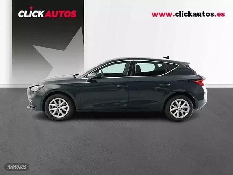 Usado Seat Leon Style 116 CV (85 kW) 2025 Azul Berlina