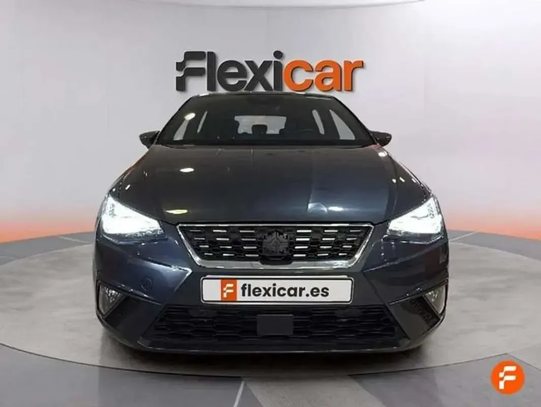 Usado Seat Ibiza XCELLENCE 116 CV (85 kW) 2025 Azul Utilitario
