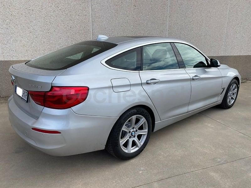 Usado BMW 320 Gran Turismo 190 CV (139 kW) 2017 Gris / plata Berlina