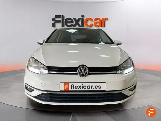 Usado VW Golf VII Advance 125 CV (91 kW) 2017 Blanco