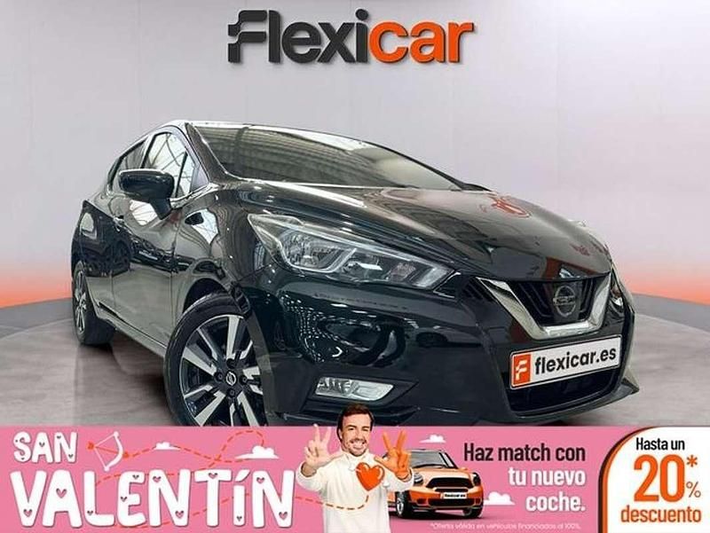 Usado Nissan Micra Acenta 90 CV (66 kW) 2018 Negro Utilitario